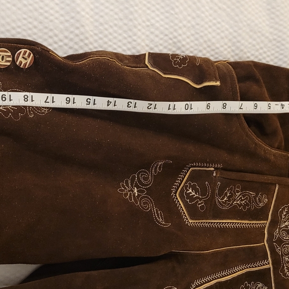 Authentic from Germany Mens Leath Lederhosen I believe this would be a 38 waist. - Picture 1 of 7